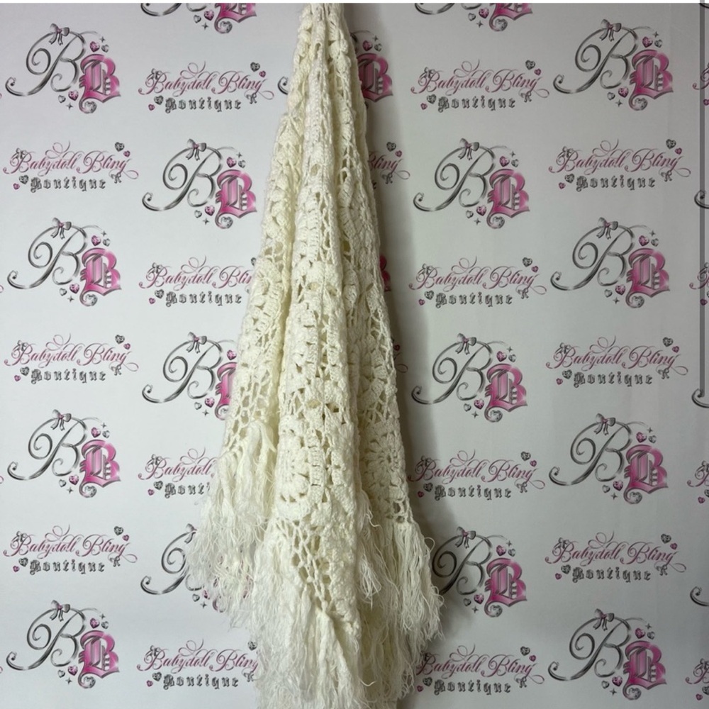 Scarf shawl knit fringe tassle Crochet Fringe Shawl